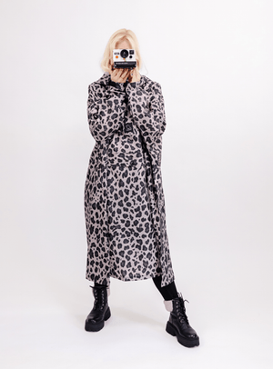 Stone Leopard - Plume