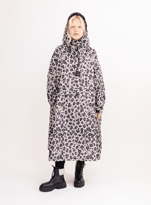 Stone Leopard - Plume